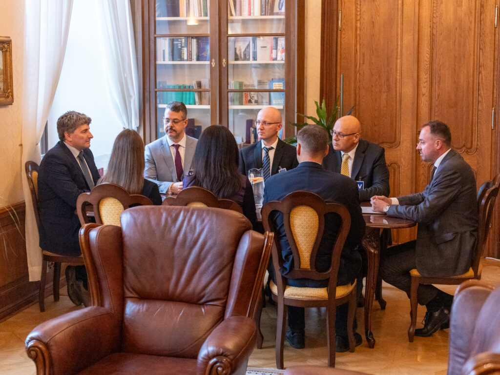 On October 28, 2025, the Office of the President of the Slovak Republic became the thirteenth signatory of the Memorandum on Cooperation in the Development of Quantum Communication Infrastructure in Slovakia. This initiative, led by the National Centre for Quantum Technologies – QUTE.sk, strengthens the collaboration between the scientific and public sectors in building the secure quantum communication networks of the future.